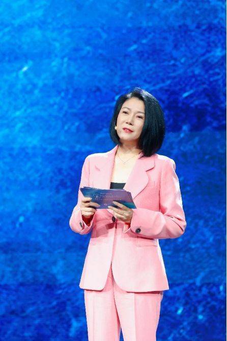出海吧，姐姐！2024中国女性领航者大会暨天下女人国际论坛十周年庆典成功举行