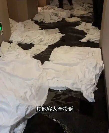 客人在酒店随手一挂,事后收到16万元“天价账单”!