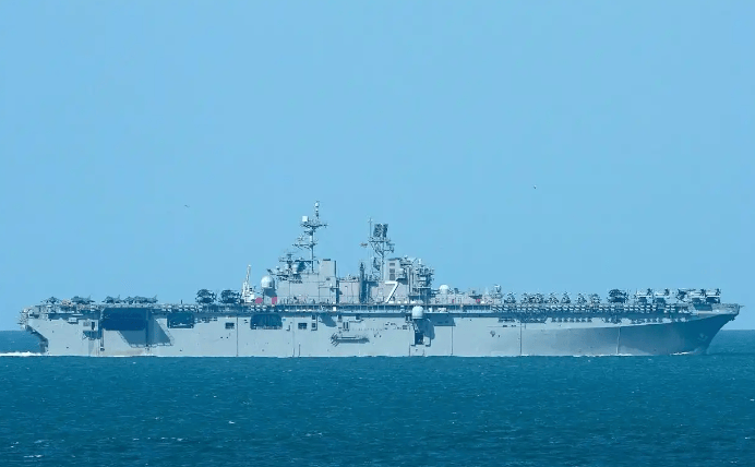 美军“磨刀霍霍”向委内瑞拉,若真动武委军招架得住吗?